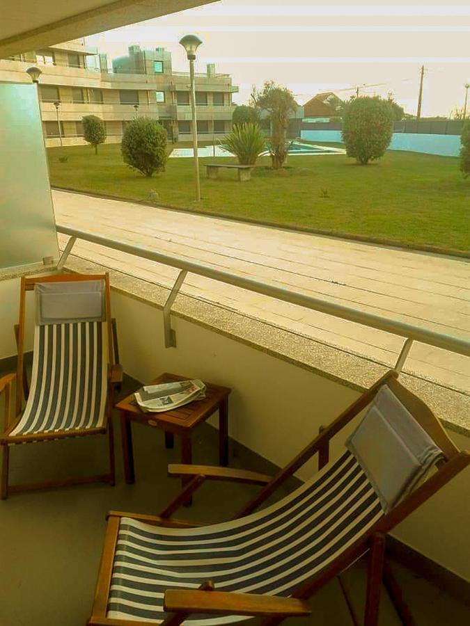 Beach Front Apartment - With Swimming Pool, Barbecue And Tennis Court! Viana do Castelo Bagian luar foto
